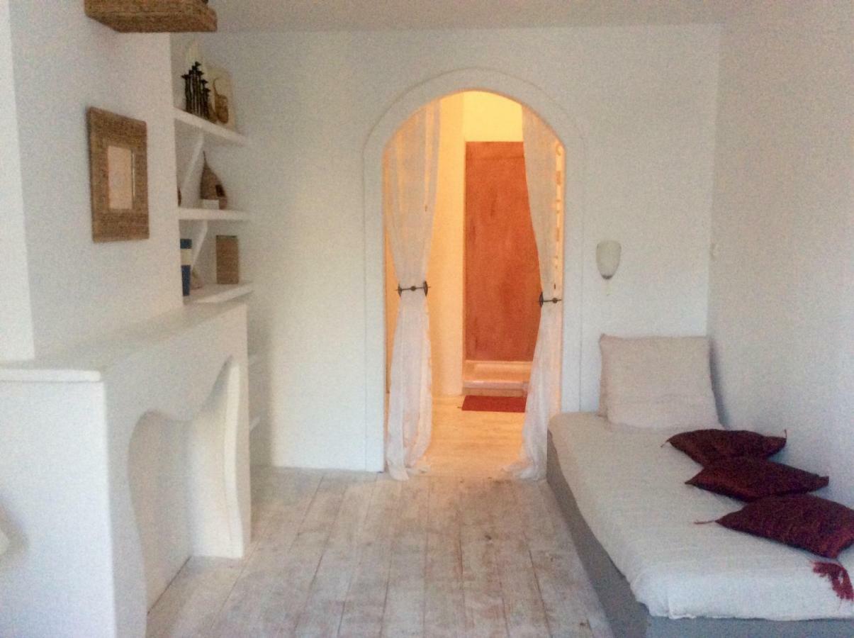 Bed and Breakfast La planque Gruissan Exterior foto